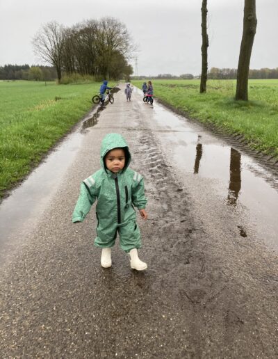 Ontdek onze groene gastouderopvang in Overloon. Wij bieden antroposofische kinderopvang, Attachment Parenting principes en natuurlijke materialen voor een liefdevolle omgeving. Jij & Wei Overloon - de Groene Gastouder